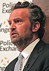https://upload.wikimedia.org/wikipedia/commons/thumb/0/0e/Matthew_Perry_2013_lighting_and_color_corrected.jpg/100px-Matthew_Perry_2013_lighting_and_color_corrected.jpg